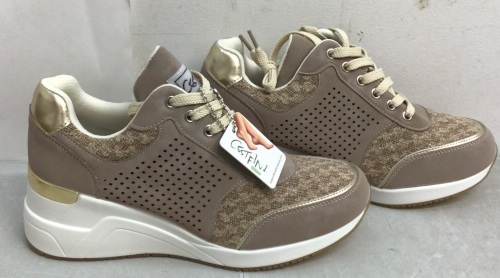 Womens Hidden Heel Wedge Sneakers, Size 9.5 - Lot 699