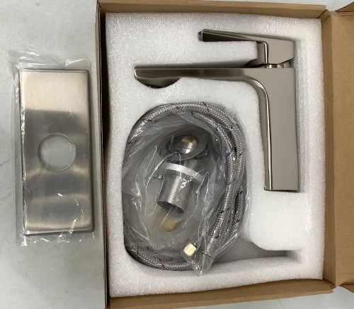 Bathroom Faucet - Lot 382