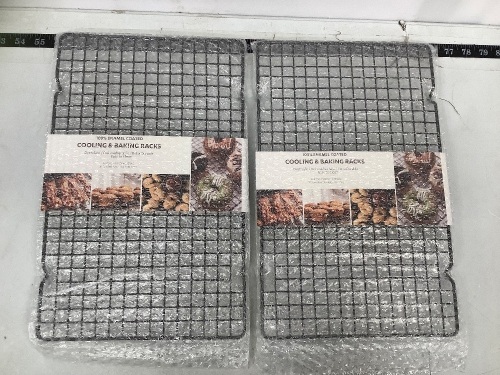 Set of 2 Cooling Racks - Lot 429