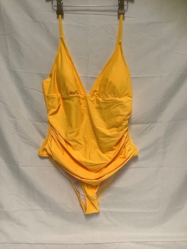 Womens Swimsuit, XXL - Lot 578