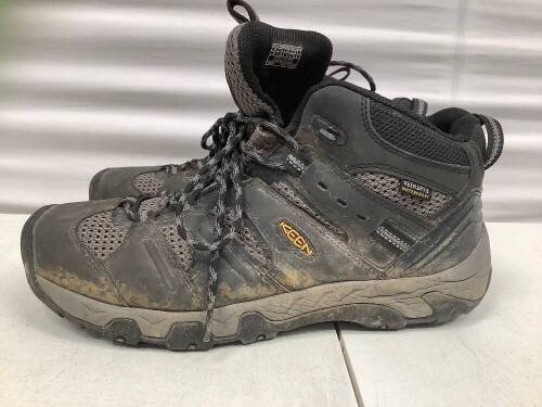 Keen Mens Shoes, 10 - Lot 625