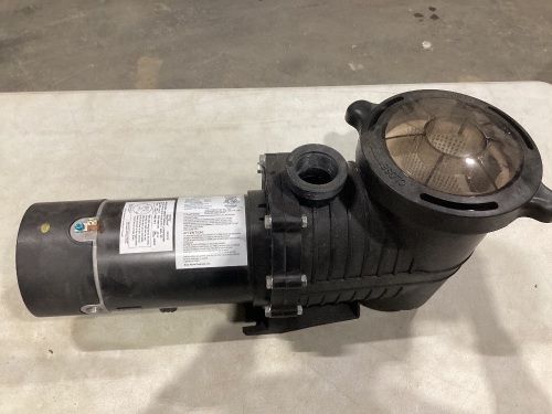 BlueWave FlowXtreme JM07502 Thermally Protected Pool Pump  - Lot 122