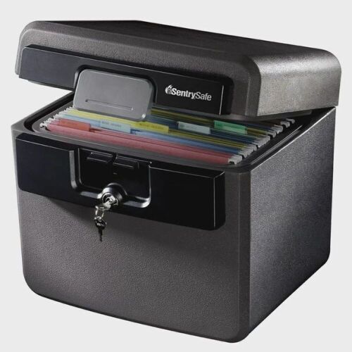 SentrySafe HD4100 Fire and Water Resistant Box Safe - Lot 63