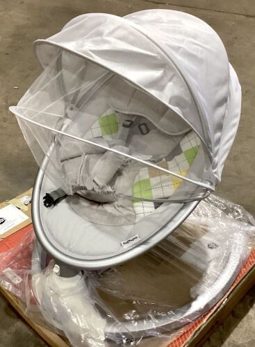 Electric Baby Rocking Chair - Lot 162