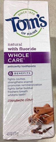 3-Pack of Tom's Natural with Fluoride Anticavity Toothpaste - Lot 1088