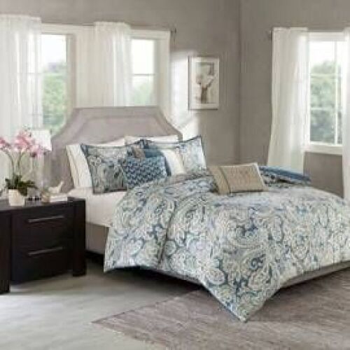 Madison Park Gabby 7-Piece Comforter Set - Queen Size - Lot 775
