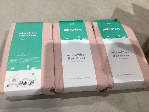 Lot of (3) Microfiber Solid Flat Sheets, Full Size  - Lot 827