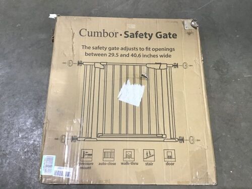 Cumbor Auto Close Baby Safety Gate  - Lot 881