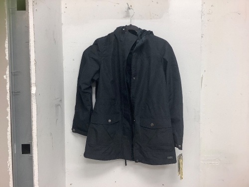 Natural Reflections Parka Size M - Lot 159