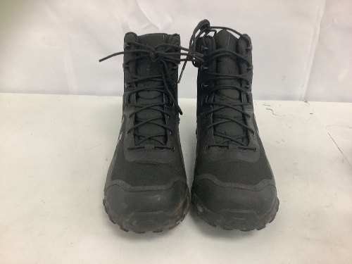 Under Armour Shoes Size 11.5 - Lot 202