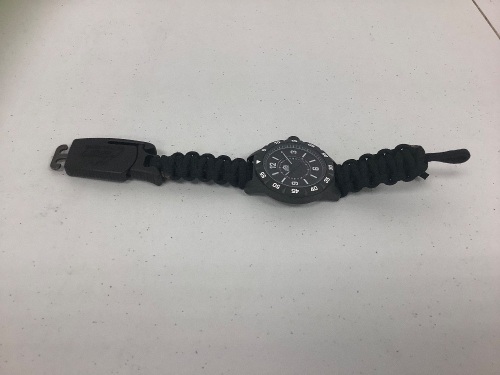 Outdoor Edge Men's Watch, E-Commerce Return - Lot 416