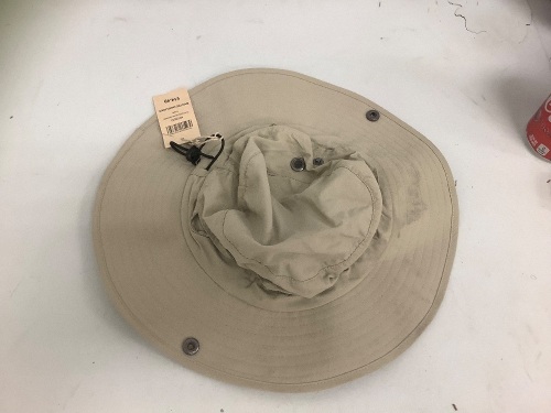 Outdoor Khaki Hat, Size M - Lot 447