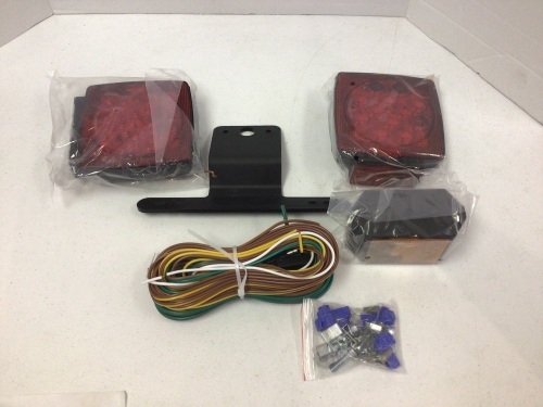 12V LED Submersible Trailer Tail Light Kit Stop Tail Turn Signal Lights - Lot 552