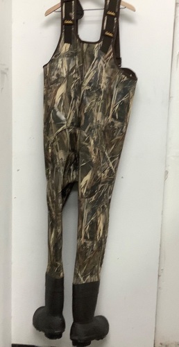 SuperMag Chest Waders for Men, 10Reg, E-Commerce Return, Sold as is - Lot 558