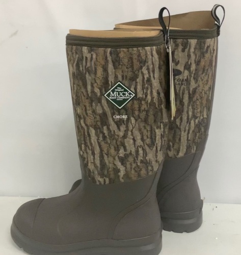 The Original Muck Boot Co. Men's Boots, 8, E-Commerce Return, Sold as is - Lot 514