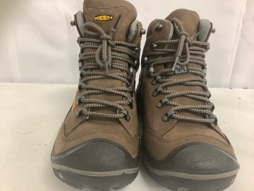 Keen Boots, Size 10, E-Commerce Return - Lot 689