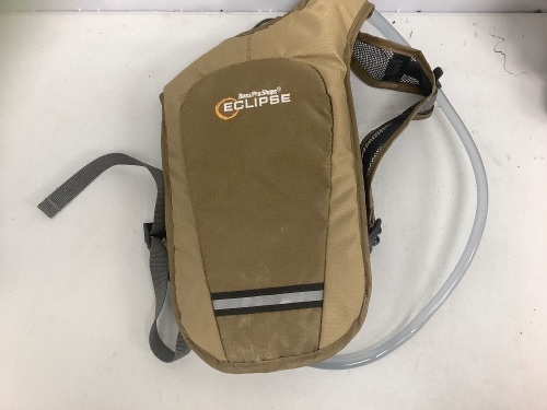 Eclipse 1.5 L Hydration Pack, E-Commerce Return, Sold as is - Lot 658