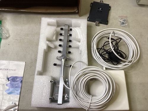 Phonetone Cell Phone Signal Booster - Lot 102