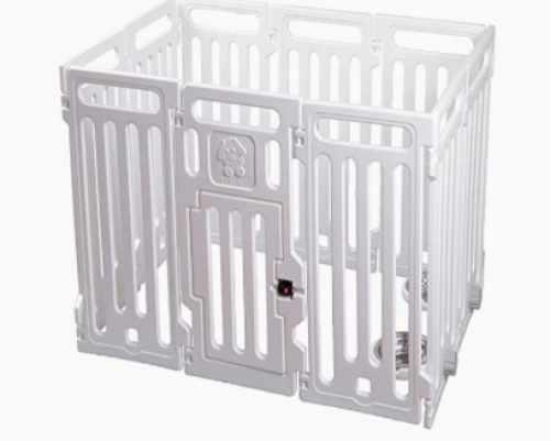 VATO White Pet Fence, 9 Panels, Door w/ Lock - Lot 304