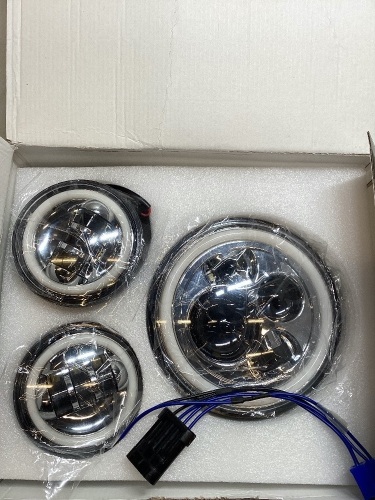 7" LED DRL Headlight & Passing Lights for Harley Davidson Touring Road King - Lot 158