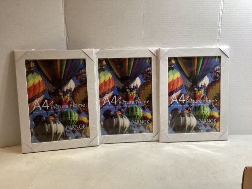 PAXNOK A4 White Picture Frame, Display 8.27x11.69 in, Set of 3 - Lot 261