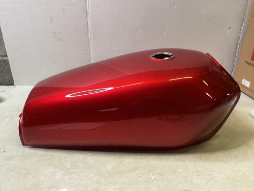 2.4Gal Motorcycle Steel Cafe Racer Vintage Fuel Gast Tank & Cap Switch, Red - Lot 622
