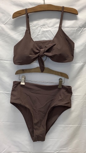 Womens 2 pc Swimsuit, M - Lot 214