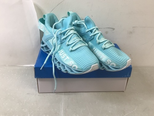 Just So So Womens Shoes, 8.5 - Lot 257