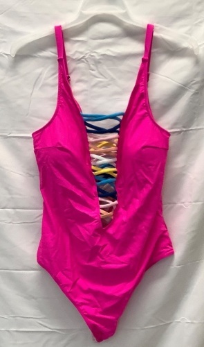 Womens Swimsuit, XXL - Lot 366