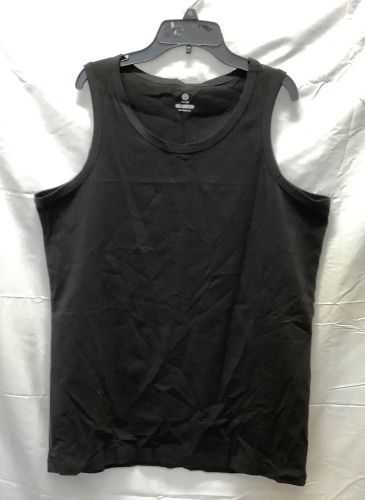 4 pk Mens Tank Tops, M - Lot 451