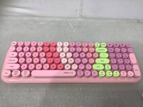 UBOTIE, Bluetooth Keyboard, Pink, Model: SK-646BT - Lot 201