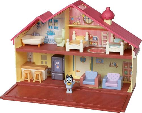 Bluey Family Home Playset with 2.5" Poseable Figure - Lot 876