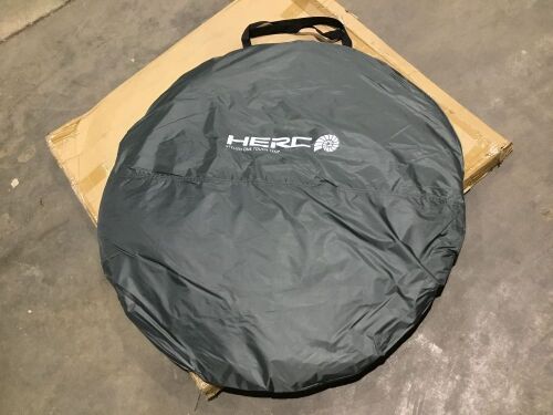 Herc Stylish One-Touch Tent - Lot 338