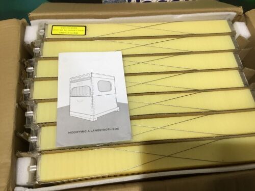 7 Pieces Automatic Beekeeping Frames - Lot 984