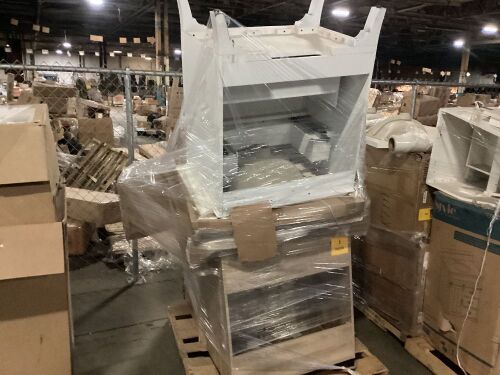 Pallet of Uninspected Bathroom Vanities - Lot 669