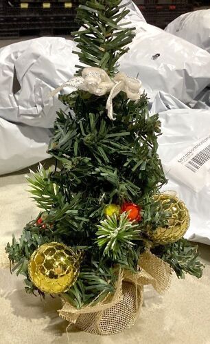 Lot of (15) Mini Christmas Trees - Lot 160