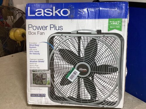 Lasko Power Plus Box Fan  - Lot 1180