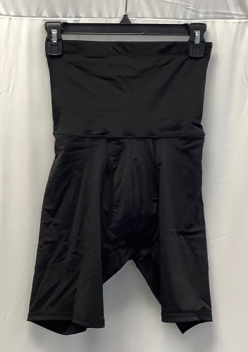 Women's Spanx Leggings, Size M - Lot 159