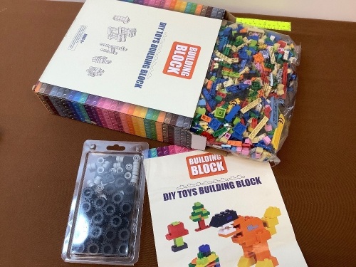 Lekebaby Classic 1500 Pieces Building Bricks Kit Basic Brick Set - Lot 242