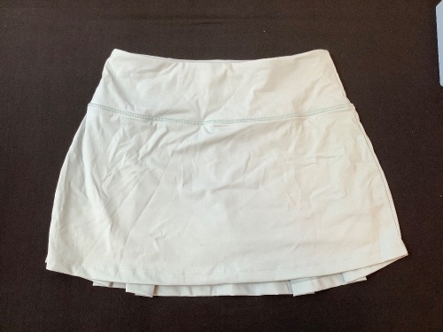 BALEAF Women's 13" High Waisted Tennis Skort, M - Lot 299
