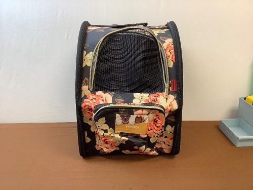 Suppets Pet Backpack - Lot 369
