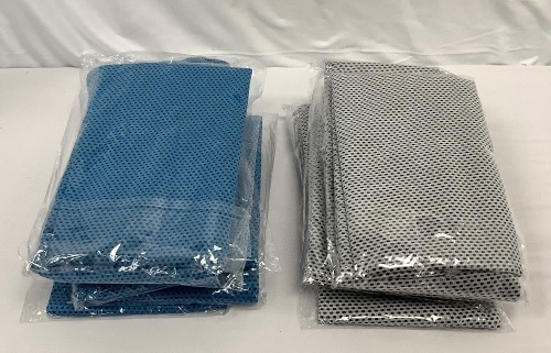 Set of 10 Microfiber Towels - Lot 589