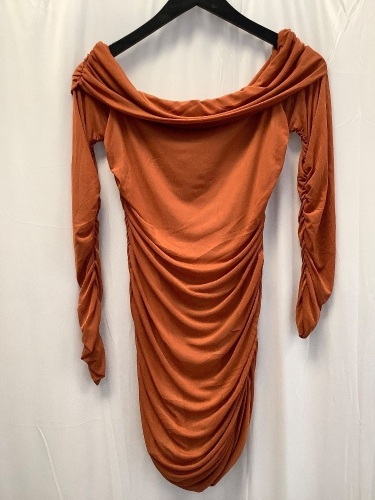 Womens Off Shoulder Long Sleeve Dress, Size L - Lot 519