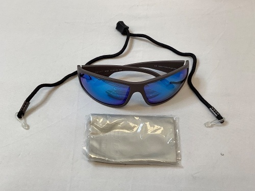 Sport Eyewear w/ Lanyard, Case - Lot 395
