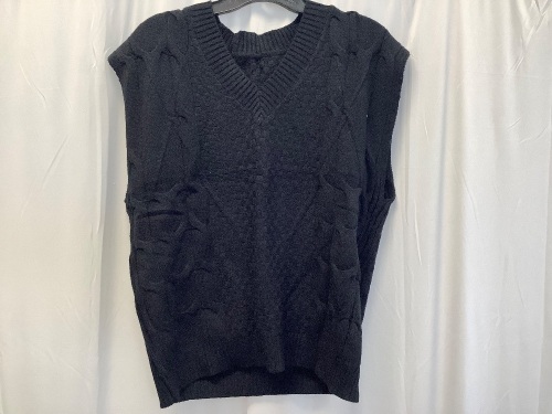 Womens Cable Knit Sweater Vest, Size L - Lot 711