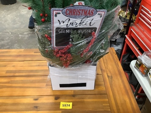 Christmas Stems and Bushes - Lot 5974