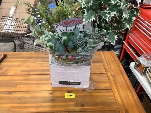 Christmas Stems and Bushes - Lot 5994