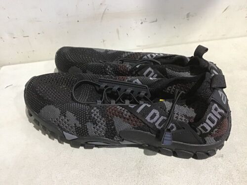 Pair of Mesh Sneakers - 1 Size 43, 1 Size 44 - Lot 468