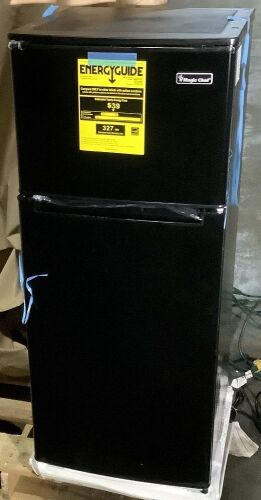 Magic Chef 4.5 cu. ft. Freezer - Cosmetic Damage - Lot 121