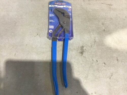 Channellock 16-1/2 in. Tongue and Groove Plier - Light Rust - Lot 877